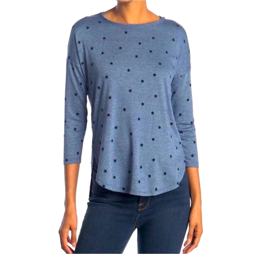 Bobeau Blue Star Print Curved Hem Top
